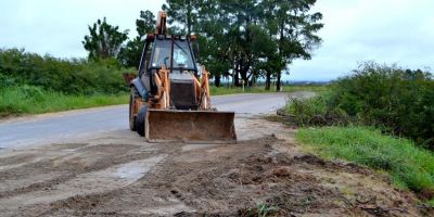 Prefeitura de Camaquã faz manutenção no trecho aberto na ERS-350