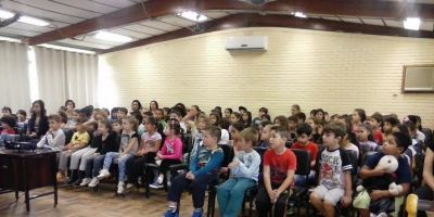 Vigilância Sanitária segue trabalho de conscientização e combate à dengue