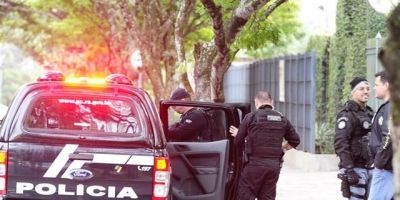 Polícia evita sequestro de funcionário de banco e prende 5 suspeitos no bairro Menino Deus