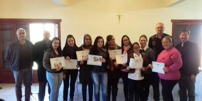 Cristal forma nova turma pelo Pronatec
