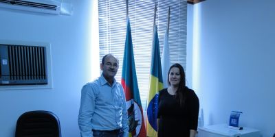 Camaquã - presidente da Câmara de Vereadores recebe a presidente do Comadecam