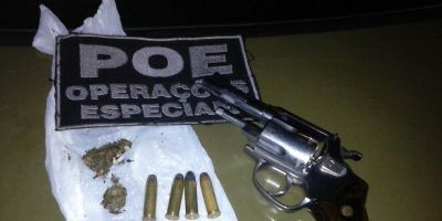 Camaquã - após denúncia de ameaças no Ouro Verde, homem é preso com arma de fogo e droga