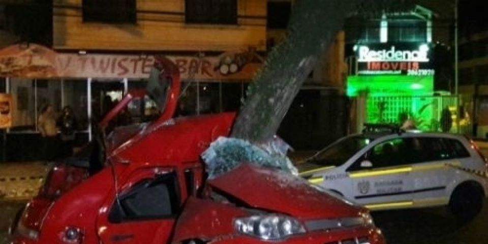 Tapense morre em acidente na madrugada deste sábado em Porto Alegre