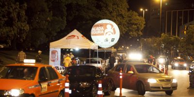 Mais de 1,3 mil condutores podem ter CNH suspensa por fugir de blitze