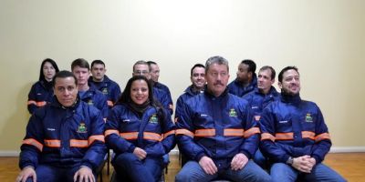 Prefeito apresenta agentes de trânsito que já irão atuar em Camaquã a partir de terça
