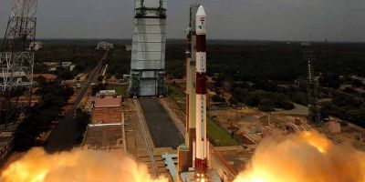 MUNDO: Índia coloca 20 satélites em órbita