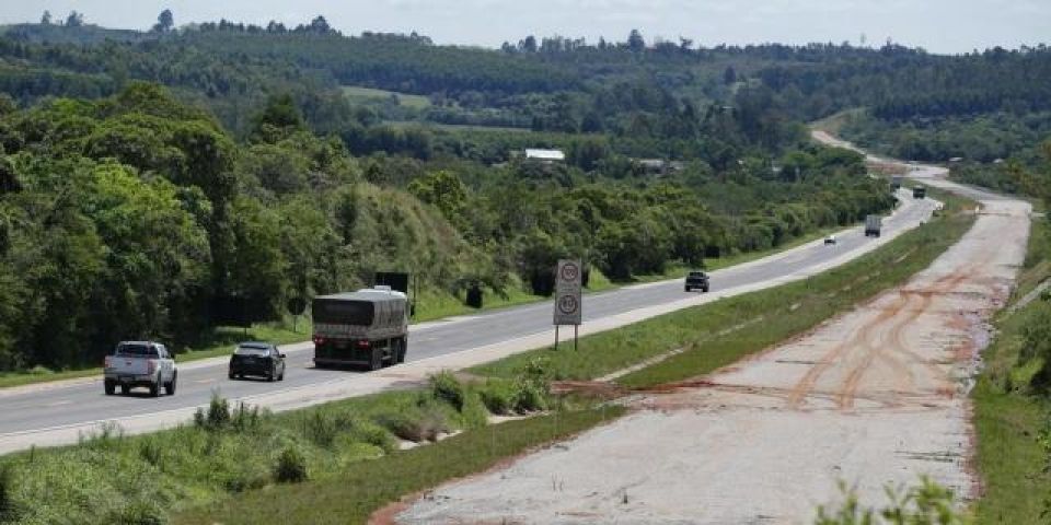 Duplicação da BR-116 vai ganhar mais R$ 10 milhões para obra não parar em 2016
