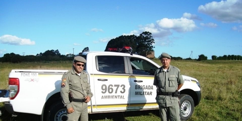 Cristal - Pelotão Ambiental de Camaquã faz apreensão e soltura de capivara