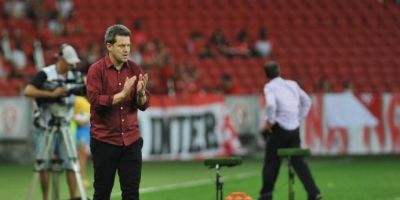 Argel Fucks não é mais técnico do Inter