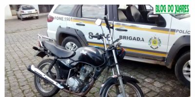 BM apreende moto furtada e revólver em duas ocorrências simultâneas no interior de Chuvisca