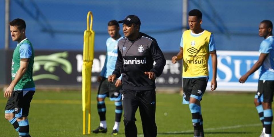 Grêmio pega Sport e sonha com a liderança