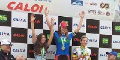 Ciclista lourenciana é tricampeã brasileira de Mountain Bike em Juiz de Fora-MG