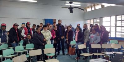 Momento de formação para os alunos do Ciep Camaquã