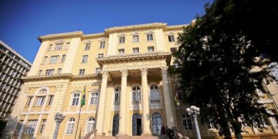 Servidores do RS receberão parcela de R$ 650 nesta sexta-feira