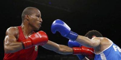 Robson Conceição vence francês e ganha o primeiro ouro para o boxe do Brasil