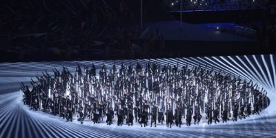 Paralimpíada é aberta com emoção, luzes, dança e música brasileira