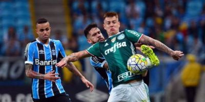 Grêmio joga bem, mas não sai do 0 a 0 com Palmeiras na Arena