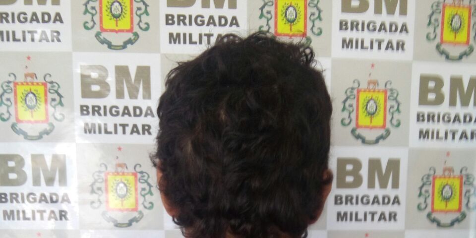 Brigada Militar recaptura foragido do sistema prisional, no bairro Ouro Verde em Camaquã