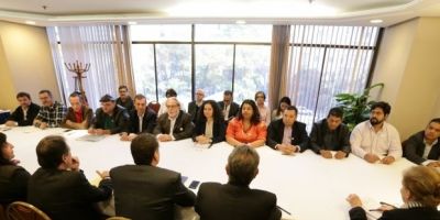 Bancários decidem manter a greve após reunião terminar sem acordo