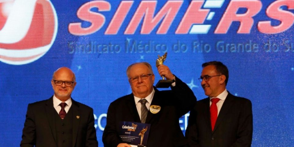 SIMERS ganha TOP Cidadania por campanha contra zika vírus no RS