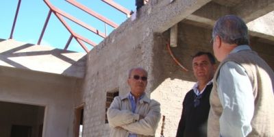 Camaquã - prefeito visita obras da nova escola infantil do bairro Dona Tereza