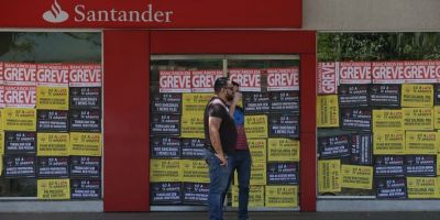 Greve dos bancários continua após reunião com Fenaban terminar sem acordo