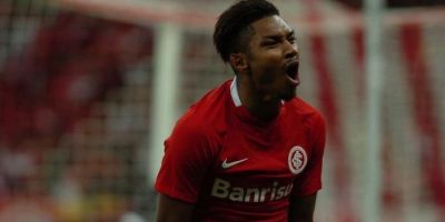 Vitinho marca no começo e Inter vence o Figueirense no Beira-Rio