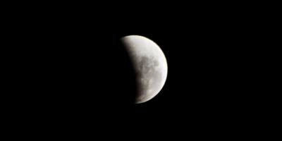 Superlua ocorrerá na noite deste domingo