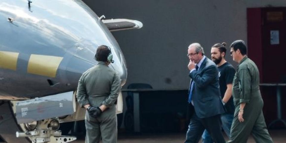 Eduardo Cunha é levado para Curitiba após prisão