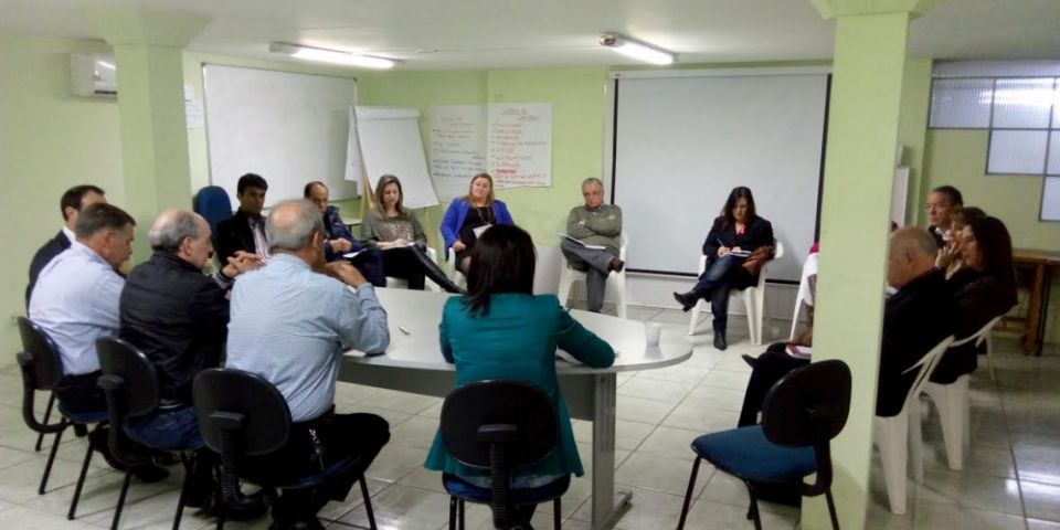 Prefeito de Camaquã realiza reunião com secretariado