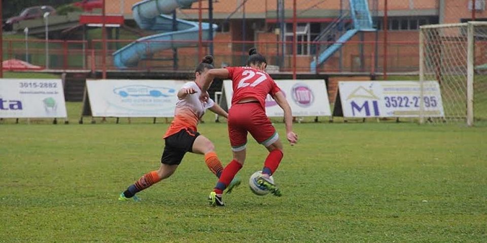 Canoas/Duda e Atlântico de Erechim decidem vaga na final do campeonato estadual de futebol feminino