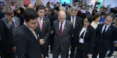 Novas regras para leilões do pré-sal saem ainda este ano, diz ministro