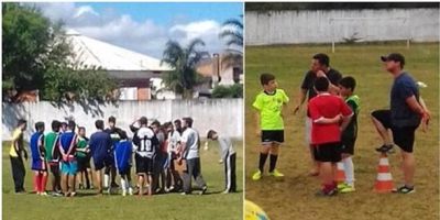 Cristal trabalha base do futebol de campo através de projeto social