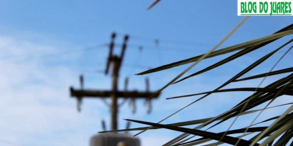 Cerca de 2.600 clientes estão sem energia elétrica nesta sexta em Camaquã