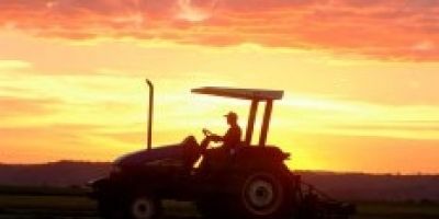 Governo federal veta fim de emplacamento de veículos agrícolas