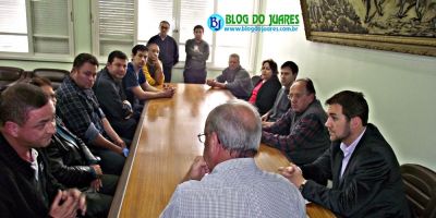 Camaquã - após mudança na Rua Luiza Maraninchi, comerciantes se reúnem com o prefeito e fazem reivindicações