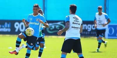 Grêmio enfrenta o já rebaixado Santa Cruz pela penúltima rodada do Brasileirão