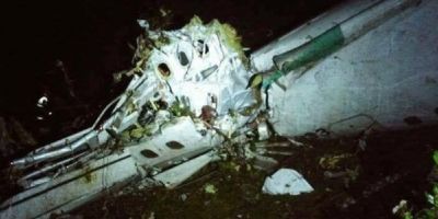 Avião com o time da Chapecoense cai na Colômbia