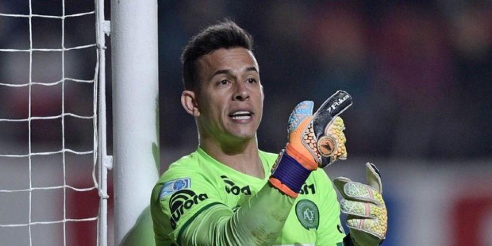 Goleiro Danilo morre após ter sido resgatado, diz Cruz Vermelha
