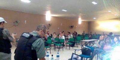 Alunos do Curso Técnico de Enfermagem da Escola Estilo tem palestra de policiais militares do 4º BPM de Pelotas