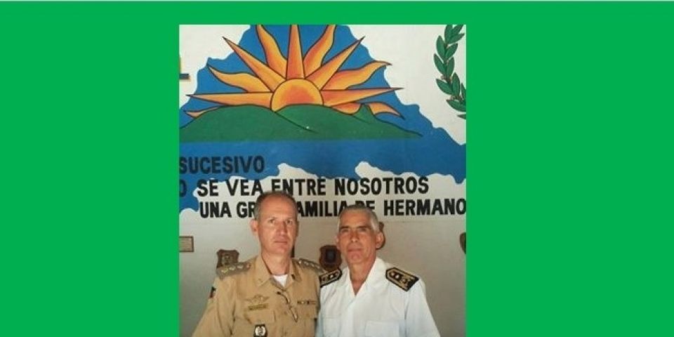 Chefe do Estado Maior do CRPO Sul é homenageado pela Polícia Uruguaia