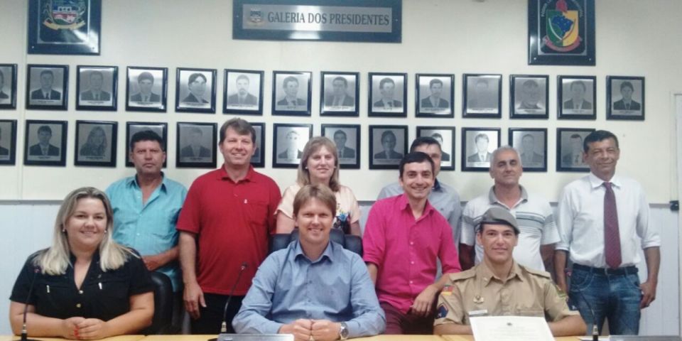 Câmara de Cristal concede Comenda de Honra ao Mérito ao soldado Ramos por ato de bravura