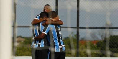 Grêmio goleia e garante classificação antecipada na Copa São Paulo