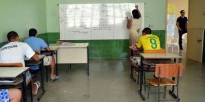 Piso salarial dos professores terá reajuste de cerca de 7,5%, calculam entidades