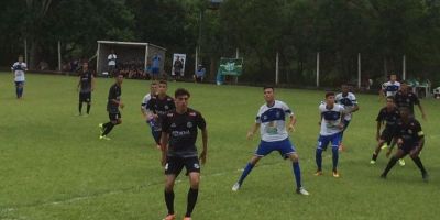 Guarany de Camaquã goleia Santos de Santa Maria na Copa Cidade Verde em Três Coroas