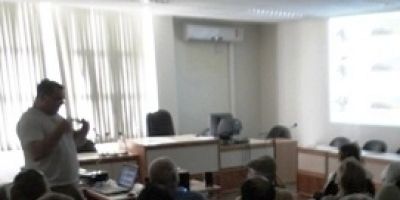 São Lourenço do Sul - policial militar ministra palestra no projeto 'Conscientização no Trânsito'