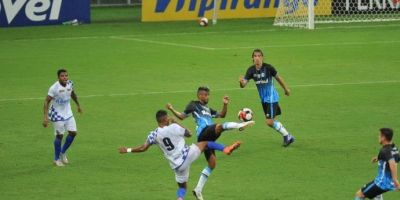 Grêmio tropeça na Arena e empata em 1 a 1 com o São José