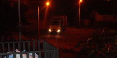 Espaço do Leitor: moradora da Vivaldino Mendes reclama da falta de recolhimento de lixo