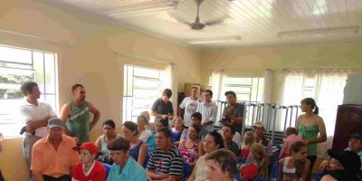 Em Chuvisca, comunidade escolar de Capela Velha requer a volta do transporte escolar