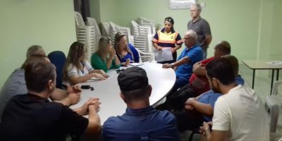 Divisão de Trânsito, SME e IEE Cônego Walter realizam reunião com empresas de transporte coletivo